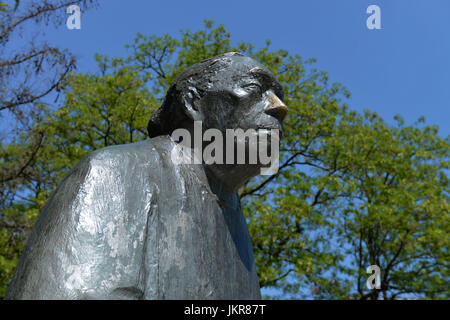 Kaethe Kollwitz monumento, luogo Kollwitz, Prenzlauer montagna, Pankow, Berlino, Germania, Kaethe-Kollwitz-Denkmal, Kollwitzplatz, Prenzlauer Berg, Deuts Foto Stock