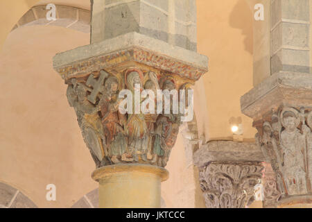 Francia, Puy-de-Dôme,Saint-Nectaire, l'église Saint-Nectaire, chapitaux du choeur, faccia gauche, Le Portement de Croix, faccia droite, l'incrédulité de Th Foto Stock