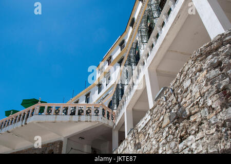 Il Nord Africa, Marocco: vista dell'Hotel Continental, uno dei più antichi alberghi della zona Medina di Tangeri, la città africana sulla costa del Maghreb Foto Stock
