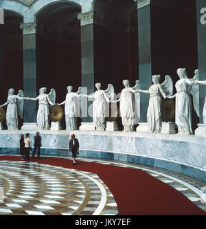 Die Befreiungshalle auf dem Michelsberg a Kelheim, Deutschland 1980er Jahre. "Befreiungshalle' monumento su Michelsberg a Kelheim, Germania degli anni ottanta. Foto Stock