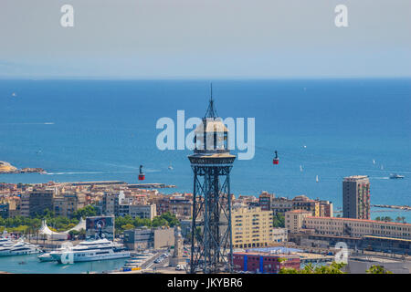 Torre Jaume cavo torre auto nel porto di Barcellona Catalonia Spagna Foto Stock