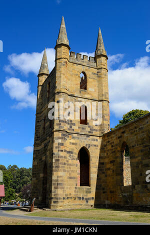 Le rovine della chiesa presso il sito storico di Port Arthur (ex carcerato settlement) sulla Penisola della Tasmania in Tasmania, Australia Foto Stock