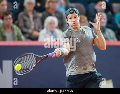 Amburgo, Germania. Xxv Luglio, 2017. Tommy Haas della Germania giocando contro N. Kicker di Argentina nel primo round di uomini singoli presso il Tennis ATP-Tour Open di Germania ad Amburgo, Germania, 25 luglio 2017. Foto: Daniel Bockwoldt/dpa/Alamy Live News Foto Stock