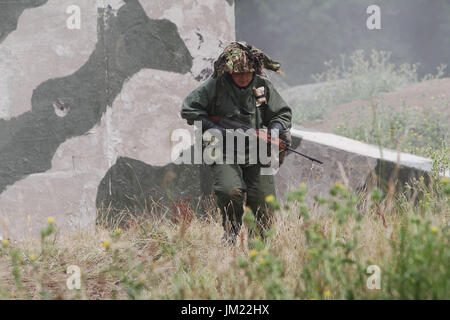 Luglio 21, 2014 - Paddock Wood, Kent, Regno Unito - Re-enactors alla guerra e pace revival at Hop Farm nel Paddock Wood Kent REGNO UNITO 26/7/2017 (credito Immagine: © Theodore Liasi via ZUMA filo) Foto Stock