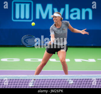 Newport Beach, Stati Uniti. 25 Luglio, 2017. Maria Sharapova al World Team match di tennis tra le OC Breakers & San Diego aviatori © Jimmie48 Fotografia/Alamy Live News Foto Stock