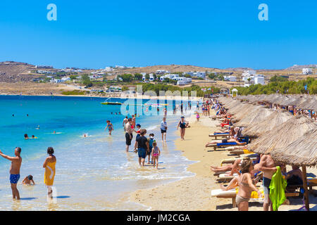 Spiaggia di Kalafatis a Mykonos 2 Foto Stock