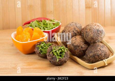 Cibo brasiliano Bolinho de feijoada. Foto Stock