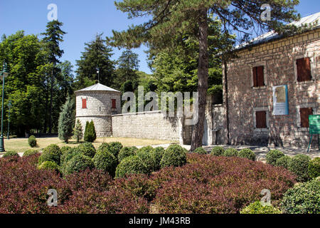 Cetinje, Montenegro - la ex residenza del Prince-Bishop montenegrino Petar II Petrovic Njegos (1813-51) denominata BILJARDA (Biliardo Palace) Foto Stock