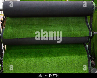 Selezione di erba artificiale moquette Foto Stock