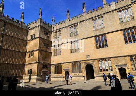 Un quadrangolo di la Libreria di Bodleian università di Oxford, England, Regno Unito Foto Stock