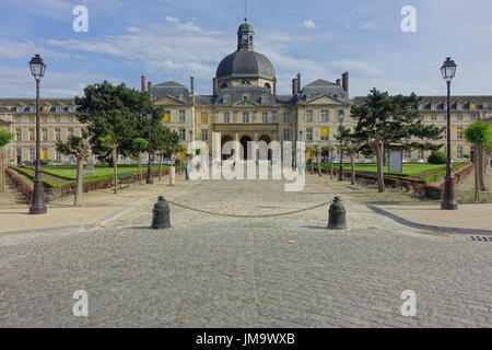 Parigi, Ospedale Pitie-Salpetriere, Cours Saint-Louis Foto Stock