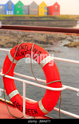 Anello di vita, traghetto 'MV Pentland Venture' a John O'Semole, destinazione Orkney Islands Foto Stock