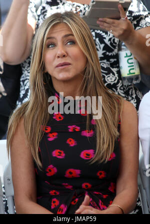 Hollywood, Stati Uniti. 26 luglio 2017. 26 luglio 2017 - Hollywood, California - Jennifer Aniston. Jason Bateman ha ricevuto il premio Star sulla Hollywood Walk of Fame. Credito fotografico: F. Sadou/Admedia Foto Stock