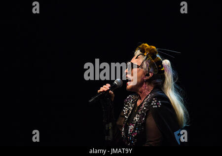 Toronto, Canada. 26 Luglio, 2017. Nuova ondata di icone di Blondie eseguire presso il Sony Centre di Toronto per la loro rabbia e Rapture Tour a sostegno del loro ultimo record impollinatore'. Credito: Bobby Singh/Alamy Live News Foto Stock