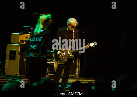 Toronto, Canada. 26 Luglio, 2017. Nuova ondata di icone di Blondie eseguire presso il Sony Centre di Toronto per la loro rabbia e Rapture Tour a sostegno del loro ultimo record impollinatore'. Credito: Bobby Singh/Alamy Live News Foto Stock