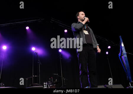 Cambridge, Regno Unito. 27 luglio, 2017. Jon Boden viceparroci questo anni di festival del folk di Cambridge. richard etteridge / alamy live news Foto Stock