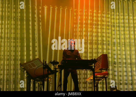 Barcellona - Jun 17: Jean Michel Jarre (compositore francese, del musicista e produttore di musica) esegue in concerto al Sonar Festival il 17 giugno 2016 in Barce Foto Stock