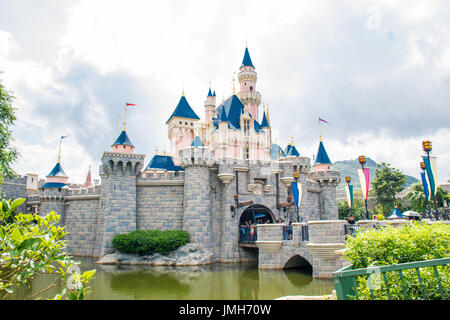 Sleeping Beauty castle in Hong Kong Disneyland Foto Stock