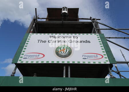 Una vista generale del Carlisle Grounds, sede della squadra di calcio Bray Wanderers. PREMERE ASSOCIAZIONE foto. Data foto: Giovedì 27 luglio 2017. Il presidente di Bray Wanderers Gerry Mulvey ha recentemente rilasciato una dichiarazione che chiamò il consiglio della contea di Wicklow come "la Corea del Nord dell'Irlanda per le imprese". Vedi la storia della Pennsylvania Soccer Bray. Il credito fotografico deve essere: Niall Carson/PA Wire Foto Stock