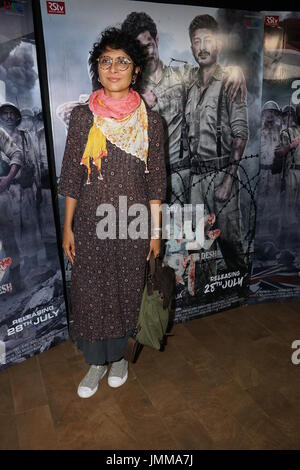 Mumbai, India. 27 Luglio, 2017. Kiran rao durante il filmato di screening RAAGDESH al lightbox, santracruze Credito: Prodip Guha/Alamy Live News Foto Stock