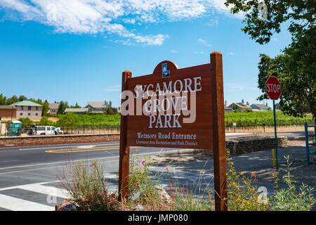 Segnaletica per Sycamore Grove Park in Livermore, California, il 5 luglio 2017. Foto Stock