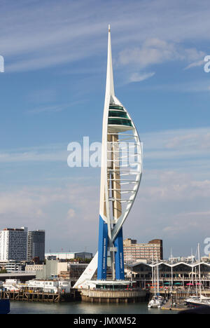 Portsmouth - Emirati Spinnaker Tower, Portsmouth, Hampshire England Regno Unito Foto Stock