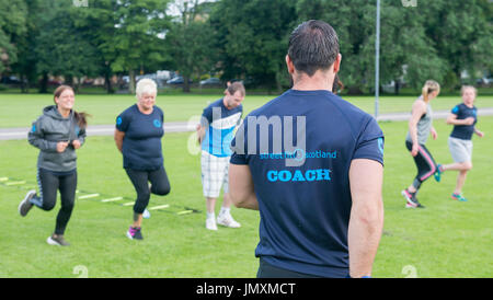 Foto: Il fondatore di Street FIT Michelle Reilly Street Fit Scotland al Meadows Edinburgh Foto Stock