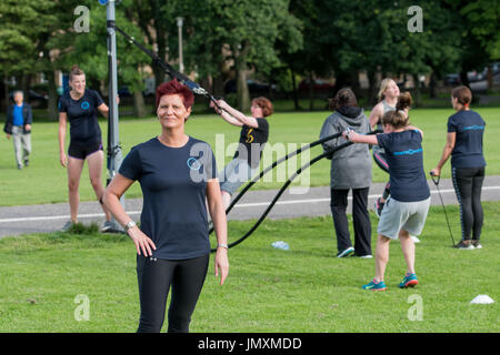 Foto: Il fondatore di Street FIT Michelle Reilly Street Fit Scotland al Meadows Edinburgh Foto Stock