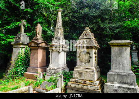 Il cimitero di Nunhead Foto Stock