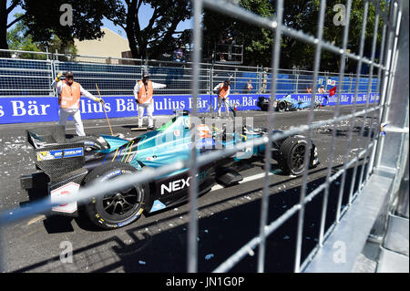 Luglio 29, 2017: Nextev Nio pilota Nelson Piquet Jr (3) la guida dal sito di crash Renault E.pilota Dams Sebastian Buemi (9) durante la pratica al Montreal Formula E ePrix di Montr © al, Qu © bec. David Kirouac/CSM Foto Stock