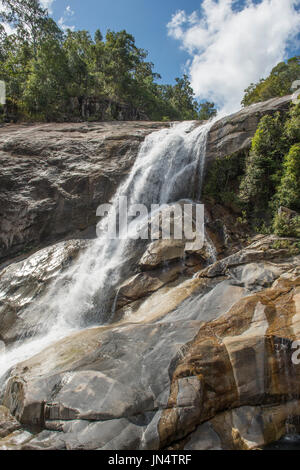 Murray Falls, Girramay National Park, vicino Cardwell, Queensland, Australia Foto Stock