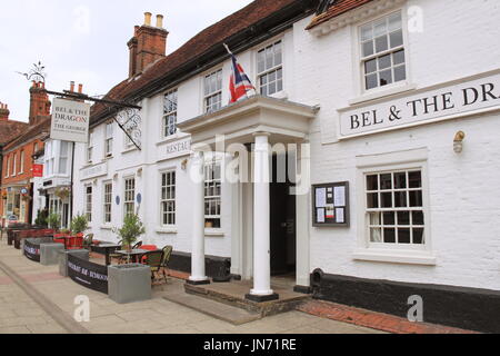 Bel e il Drago al George, High Street, Odiham, quartiere di Hart, Hampshire, Inghilterra, Gran Bretagna, Regno Unito, Gran Bretagna, Europa Foto Stock