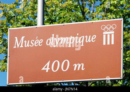 Lausanne, Svizzera - 26 Agosto 2016 : Musee Olympique indicatore di strada a Losanna, Svizzera. Foto Stock