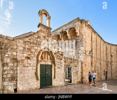 Dubrovnik Croazia - Agosto 19, 2016: turisti nella città vecchia di Dubrovnik, Dalmazia, Croazia Foto Stock