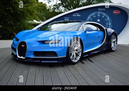 Bugatti Chiron - presi al festival di Goodwood di velocità 2017 In supercar paddock. Foto di Keith Brown. Foto Stock