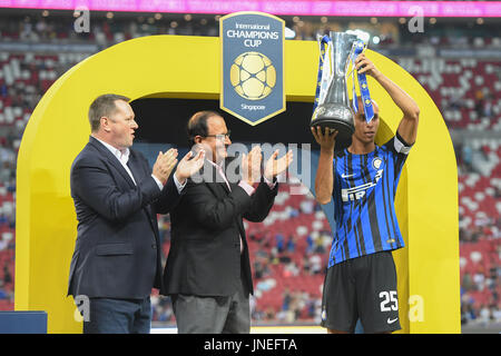 Luglio 29, 2017 - Calcetto : Internazionale Champions Cup Singapore match tra Chelsea 1-2 Internazional presso lo Stadio Nazionale di Singapore. Credito: Haruhiko Otsuka/AFLO/Alamy Live News Foto Stock