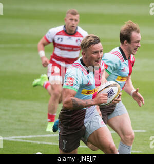 Northampton, Regno Unito. 29 Luglio, 2017. Gli Arlecchini e Gloucester Rugby Rugby 7 S serie di Premiership a Northampton Franklins Giardino Credito: PATRICK ANTHONISZ/Alamy Live News Foto Stock