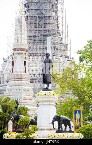 Wat Arun (Tempio di Dawn) a Bangkok, in Thailandia Foto Stock