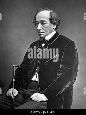 Disraeli. Ritratto di Benjamin Disraeli, 1° Conte di Beaconsfield (1804-1881), fotografia c.1878 Foto Stock