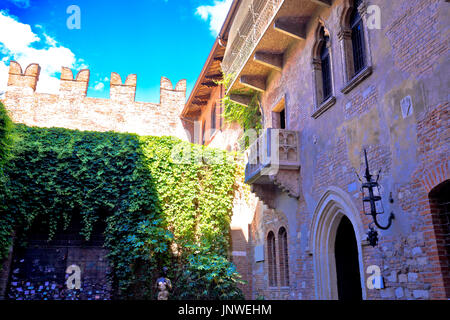 Patio e il balcone di Romeo e Giulietta casa di Verona, regione Veneto di Italia Foto Stock