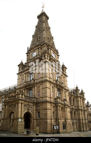 Halifax Municipio di Halifax, England.It è stata progettata da Charles Barry, architetto di Case del Parlamento. Foto Stock