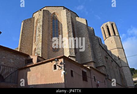 Il monastero fu fondato da Re Jaime II e da sua moglie Elisenda de Moncada nel 1326. Foto Stock