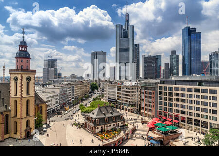 Guardando verso il basso sulla Hauptwache quartiere di Frankfurt am Main Foto Stock