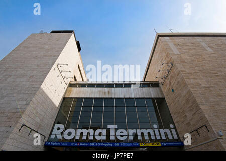 Vista orizzontale della Roma Termini edificio di Roma. Foto Stock