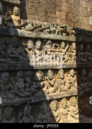 Lebbroso re terrazza, Angkor Thom, il Parco Archeologico di Angkor Foto Stock