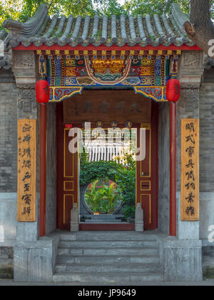 La facciata della casa, Guozijian Street, Pechino, Cina Foto Stock