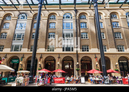 Inghilterra, Londra, Southwark, Hays Galleria, Ristoranti Foto Stock