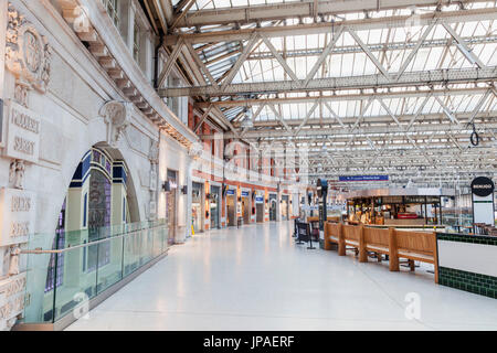 Inghilterra, Londra Waterloo Station Foto Stock