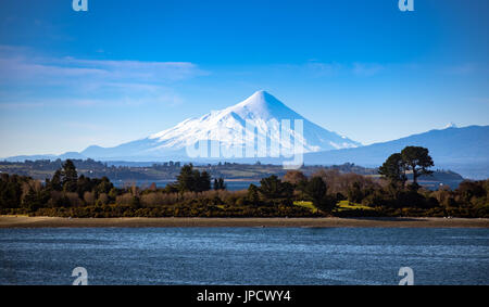 Volcanes de Chile / vulcani cileni Foto Stock