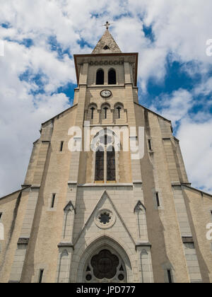 San Pietro Chiesa Cattolica, Laurens Pyrénées-Atlantiques, Francia. Foto Stock